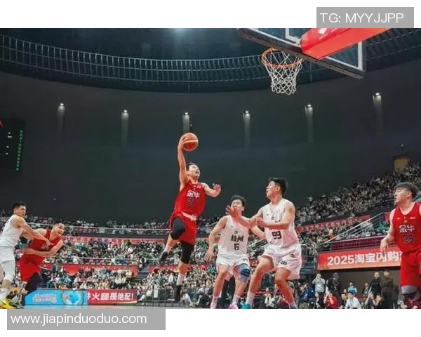 杭州篮球队在洲际杯积分榜上以71分稳居第一名展现强劲实力